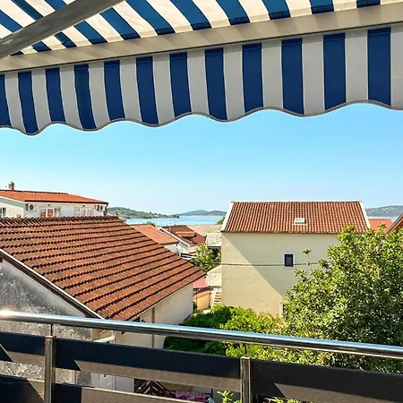 Gorgeous In With House Sea View *